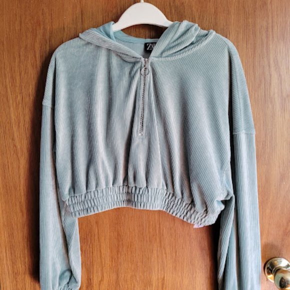 Zara cropped velvet sweatshirt in sea green size M - Picture 3 of 6